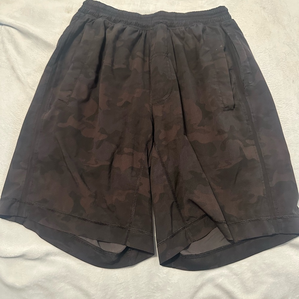 Lululemon men shorts size m